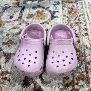 Light pink crocs